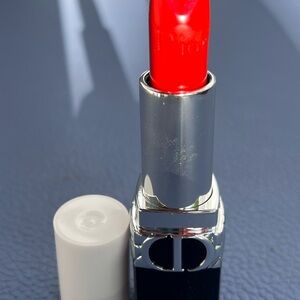 Dior Amour 762  Red Vibrant Scarlet Lipstick